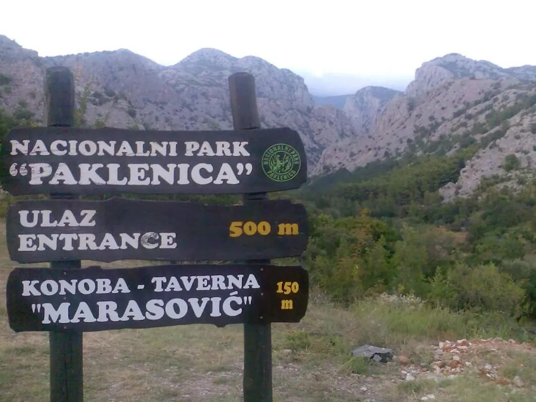 Apartman Lana Starigrad Paklenica 0*,